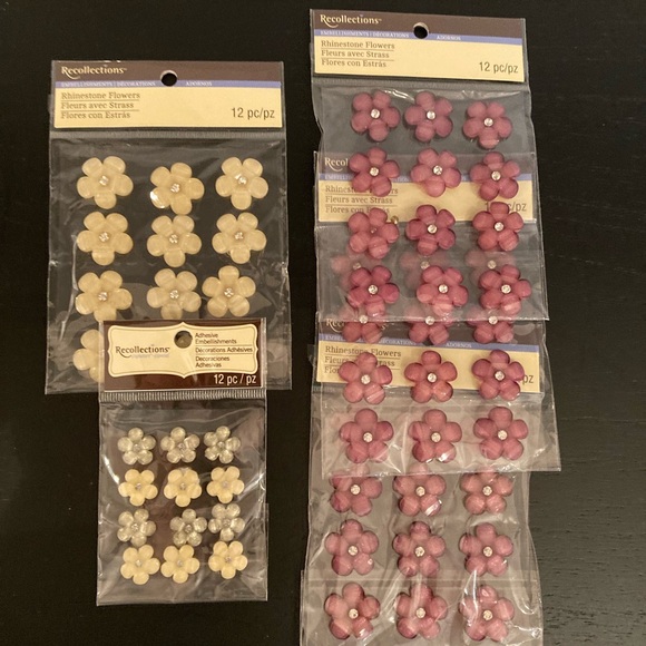 🔸NWT🔸Bundle of Rhinestone Flowers Embellishments by Recollections - Picture 5 of 13